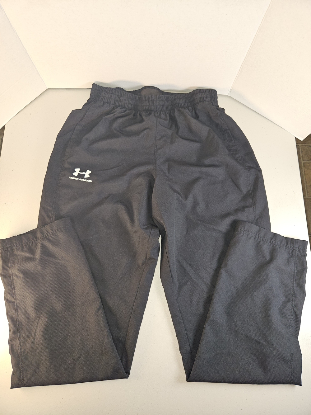 Under Armour Black Athletic Track Pants Size Medium